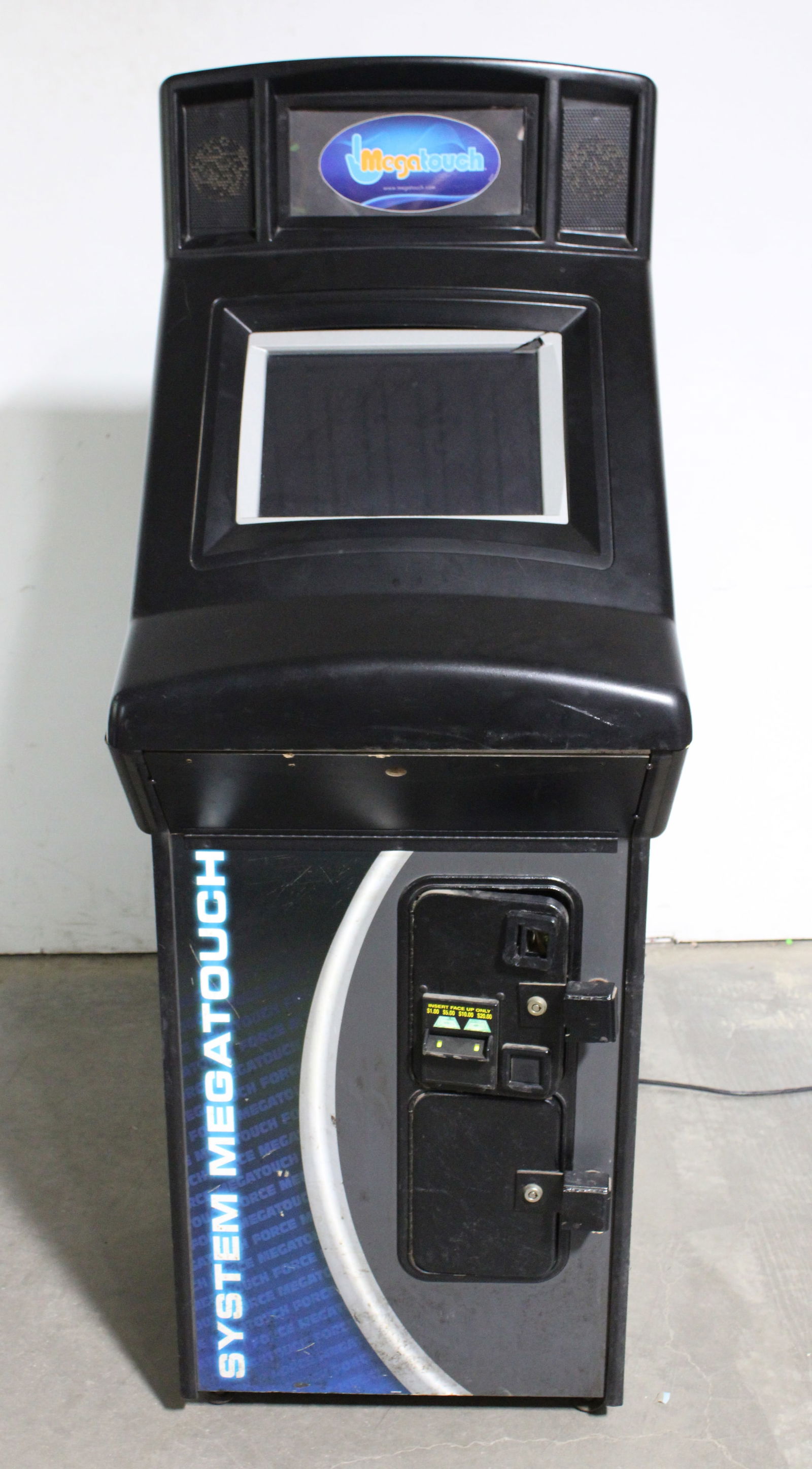 Megatouch Upright Arcade (1 of 3)