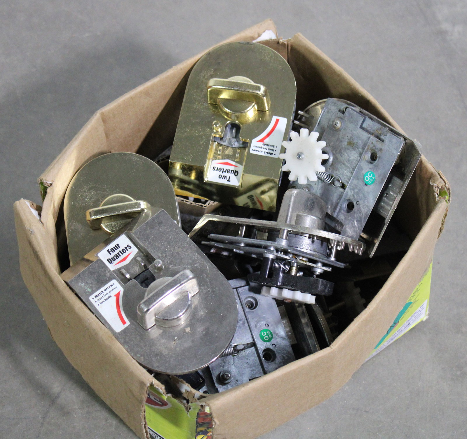 Coin Mechs for Tomy Gacha Vendors: Total of 15. In-house shipping available.