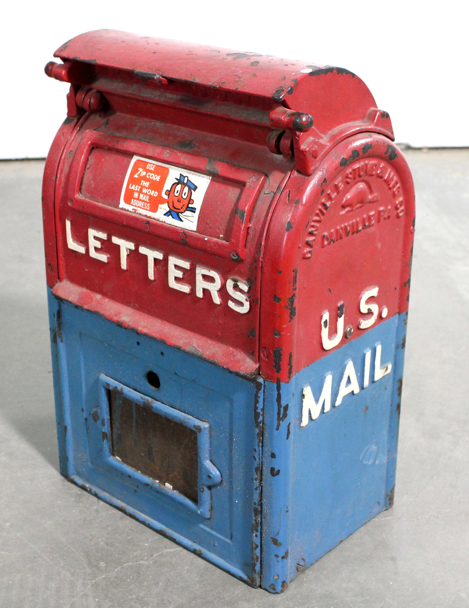 U.S. Mail Cast Iron Embossed Mailbox (1 of 4)