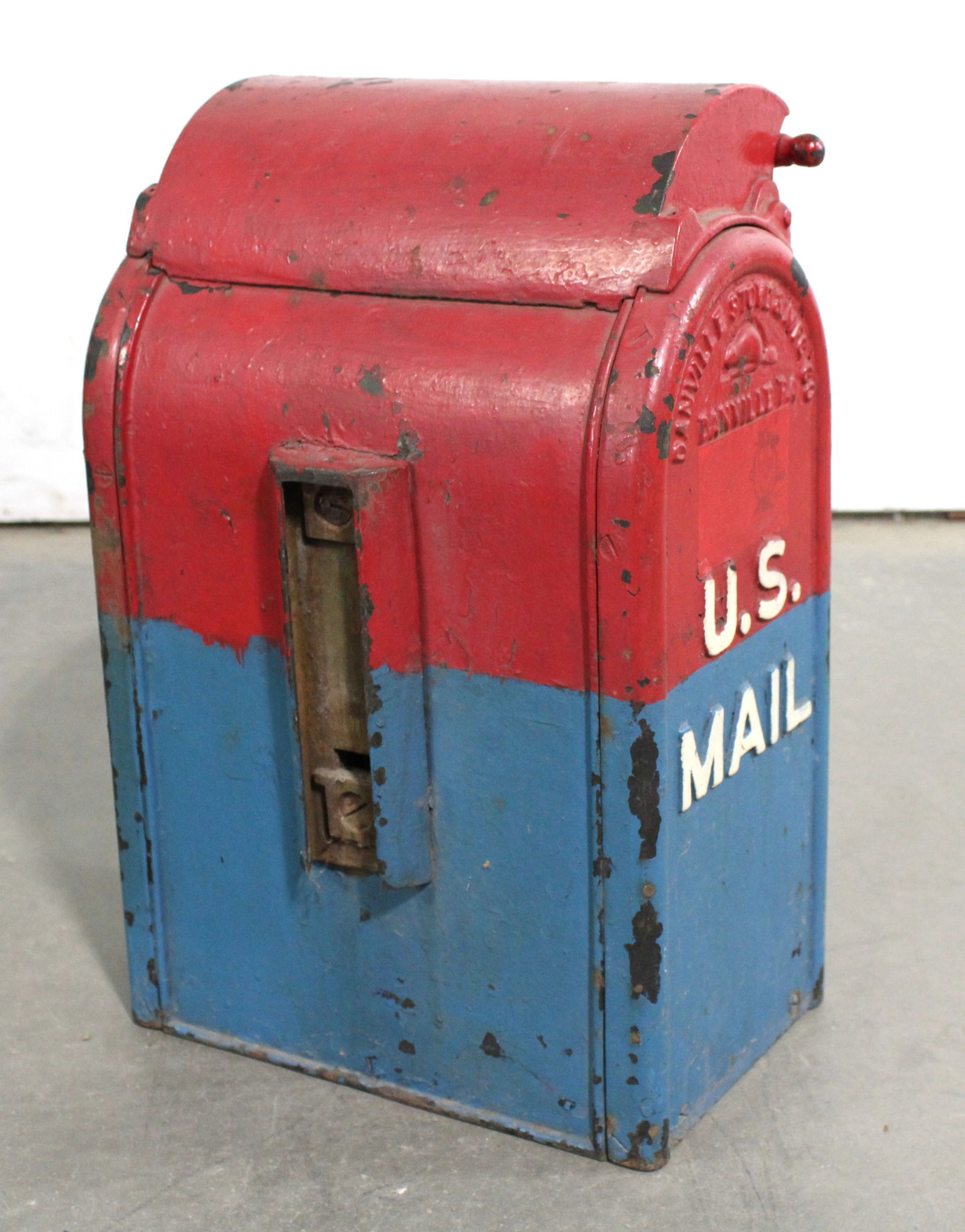 U.S. Mail Cast Iron Embossed Mailbox - 4