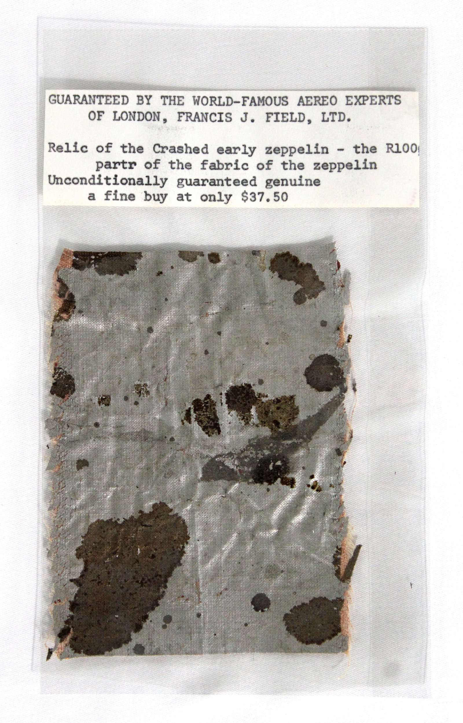 Zeppelin R100 Fabric Relic: In-house shipping available.