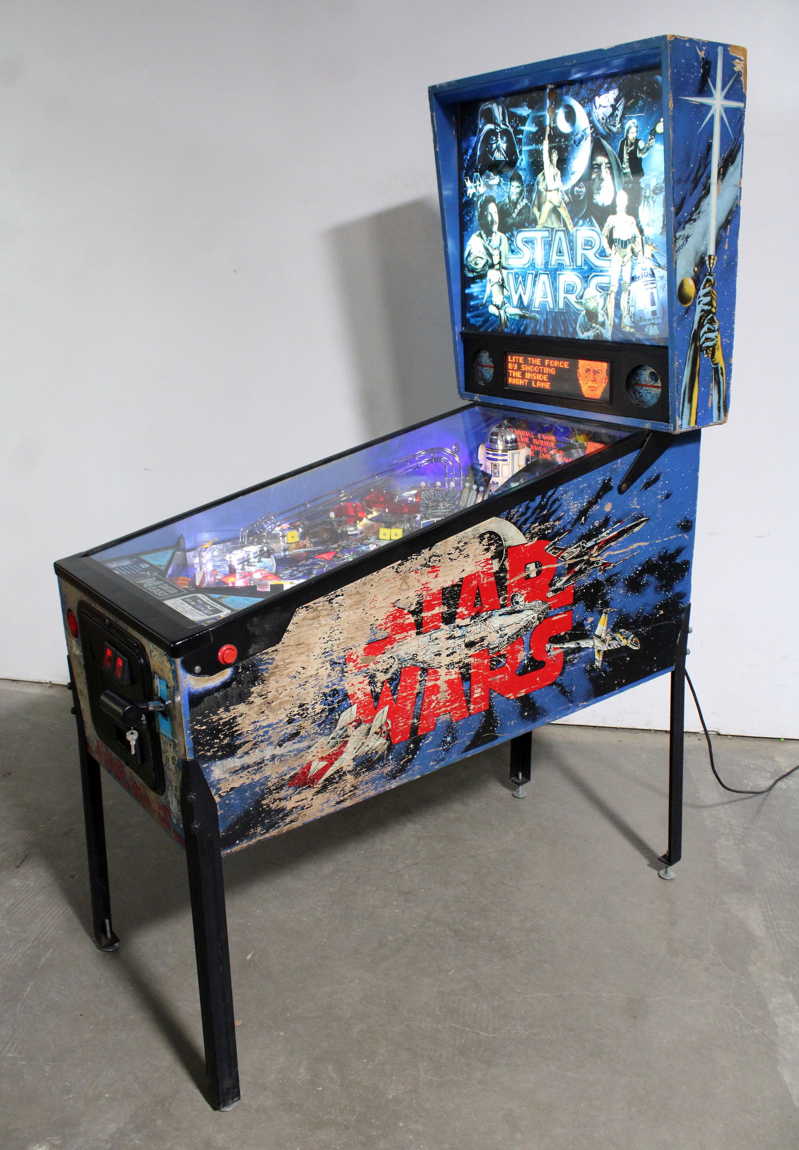 Data East Star Wars Pinball Machine with LED Lights - 6