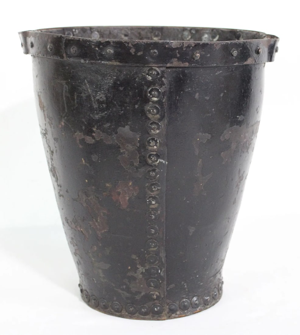 Antique Leather Fire Bucket - 2