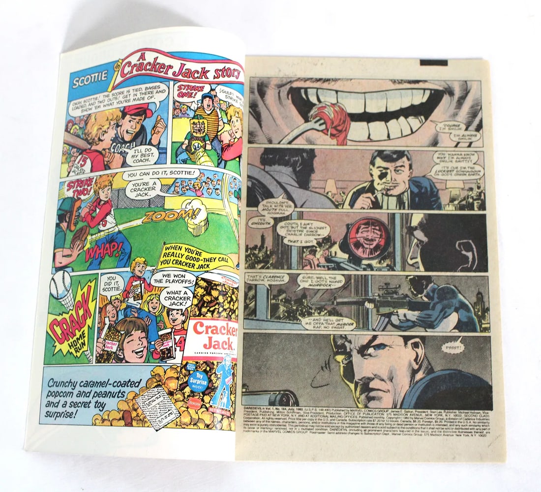 Marvel Comics Daredevil Comic Books, Issue 184 - 2