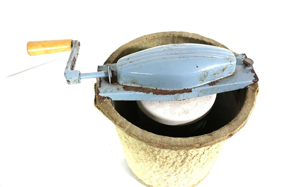 Eskimo Ice Cream Maker - 3