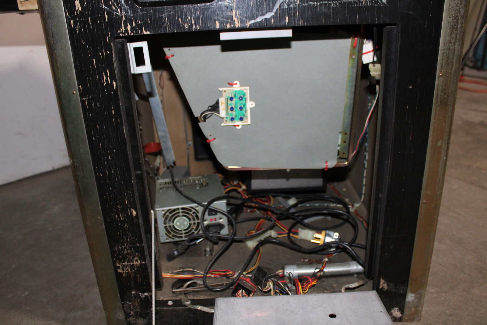 Galaxy Multicade Cocktail Arcade - 4