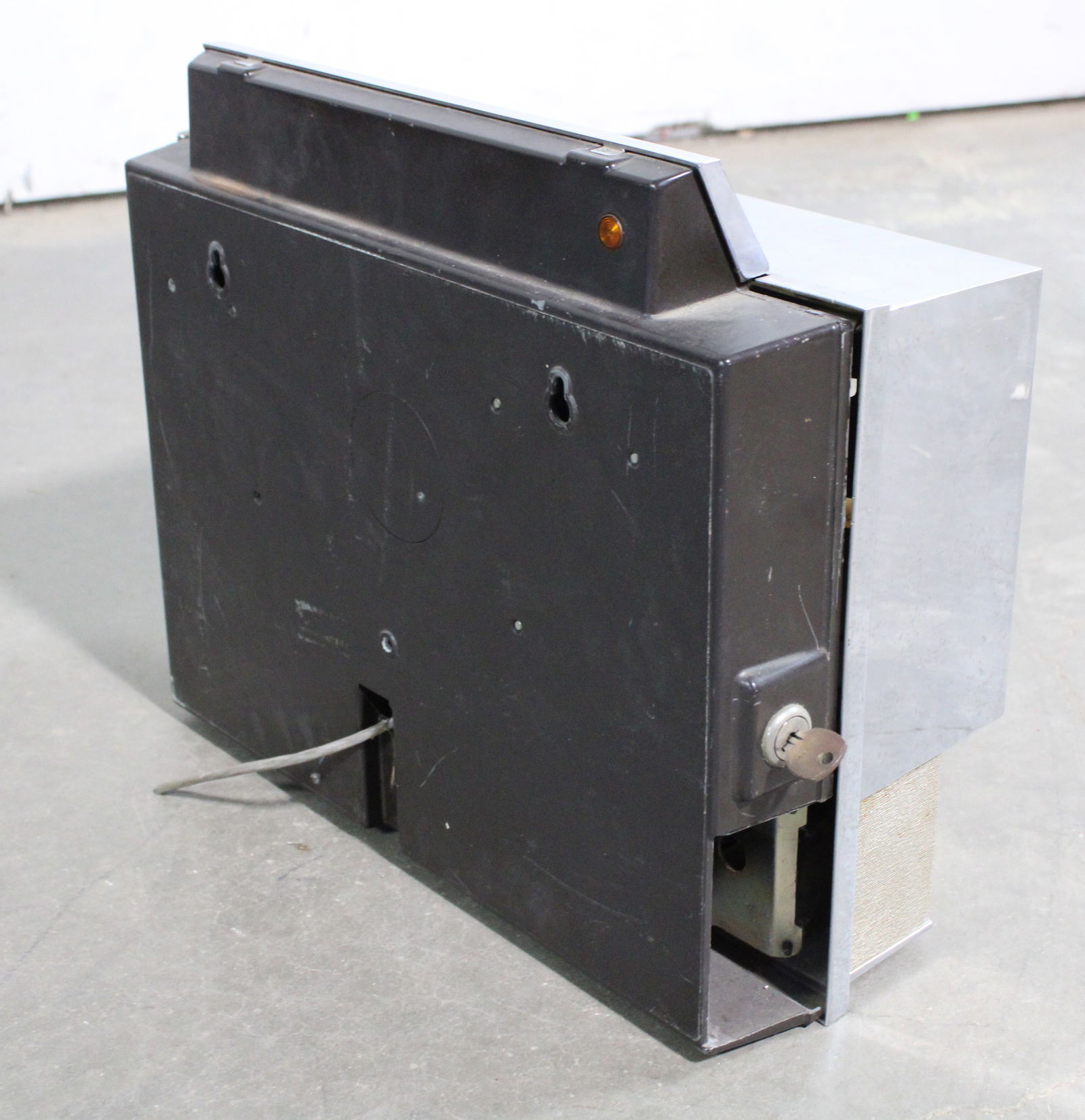 Rowe AMI Coin Op Wallbox with Key - 3