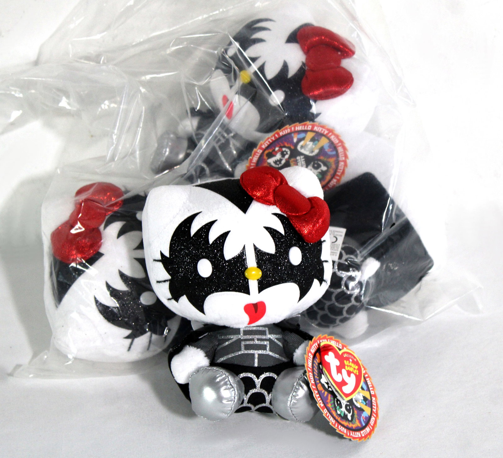 TY Kiss Hello Kitty Plush: Total of 4. In-house shipping available.