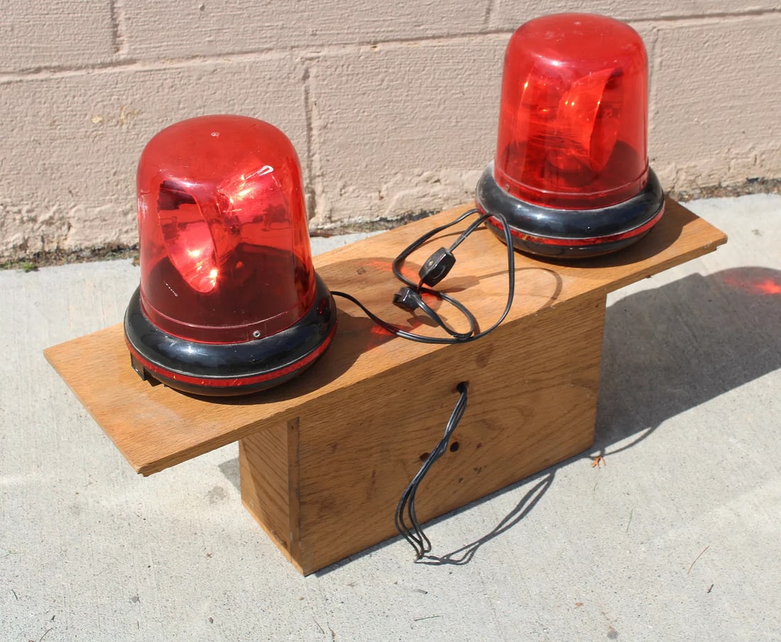 Shelf Mounted Red Emergency Lights - 2