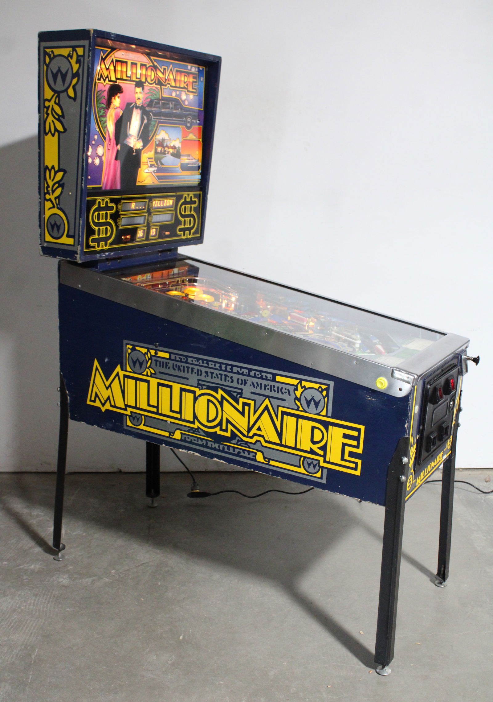 Williams Millionaire Pinball Machine - 4
