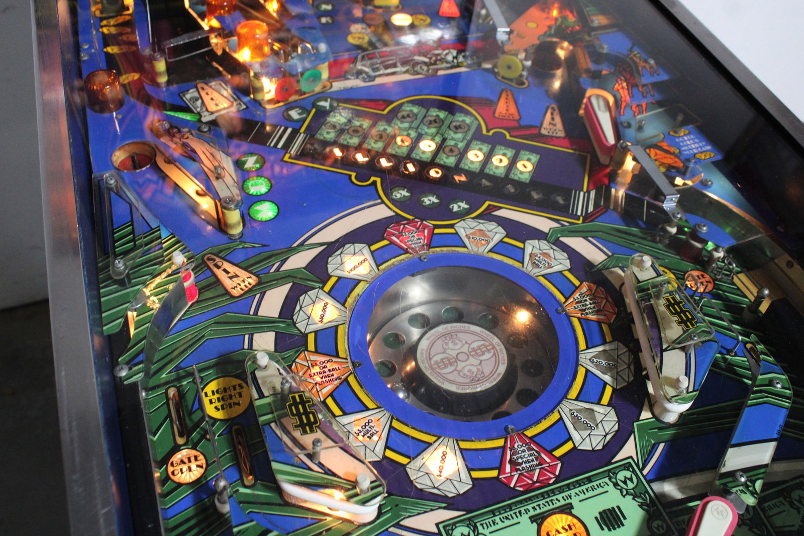 Williams Millionaire Pinball Machine - 6