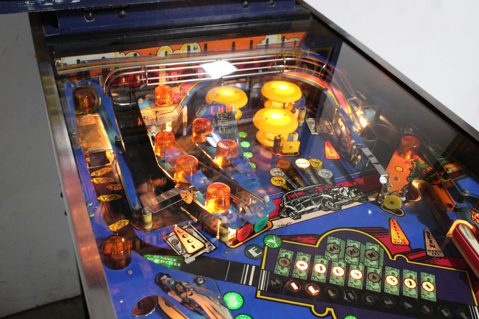 Williams Millionaire Pinball Machine - 7