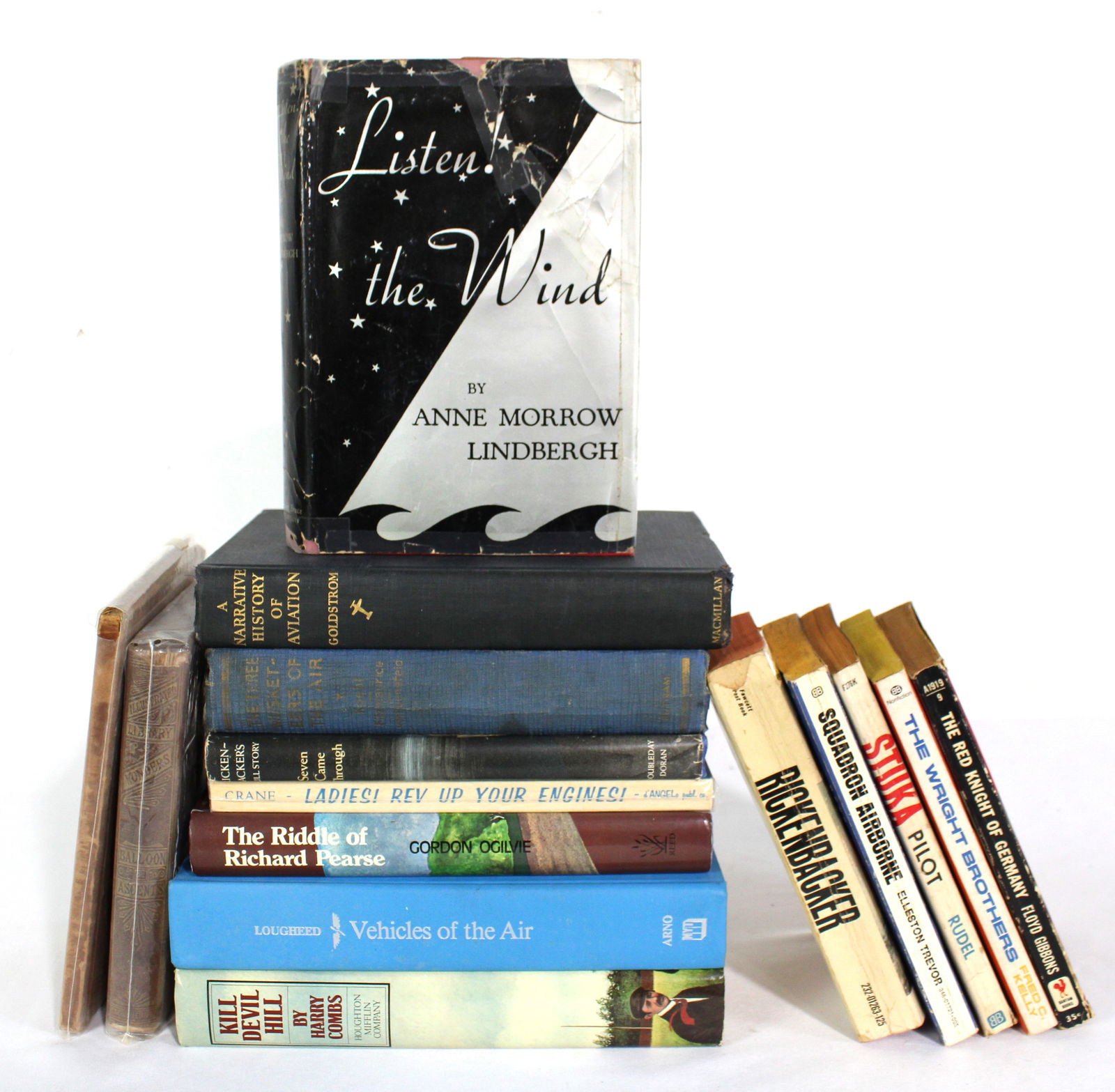 Aviation Themed Books incl. Multiple First Editions: First Editions include Listen! The Wind By Anne Morrow Lindbergh, The Three Muskateers of the Air and A Narrative History of Aviation. In-house shipping available.
