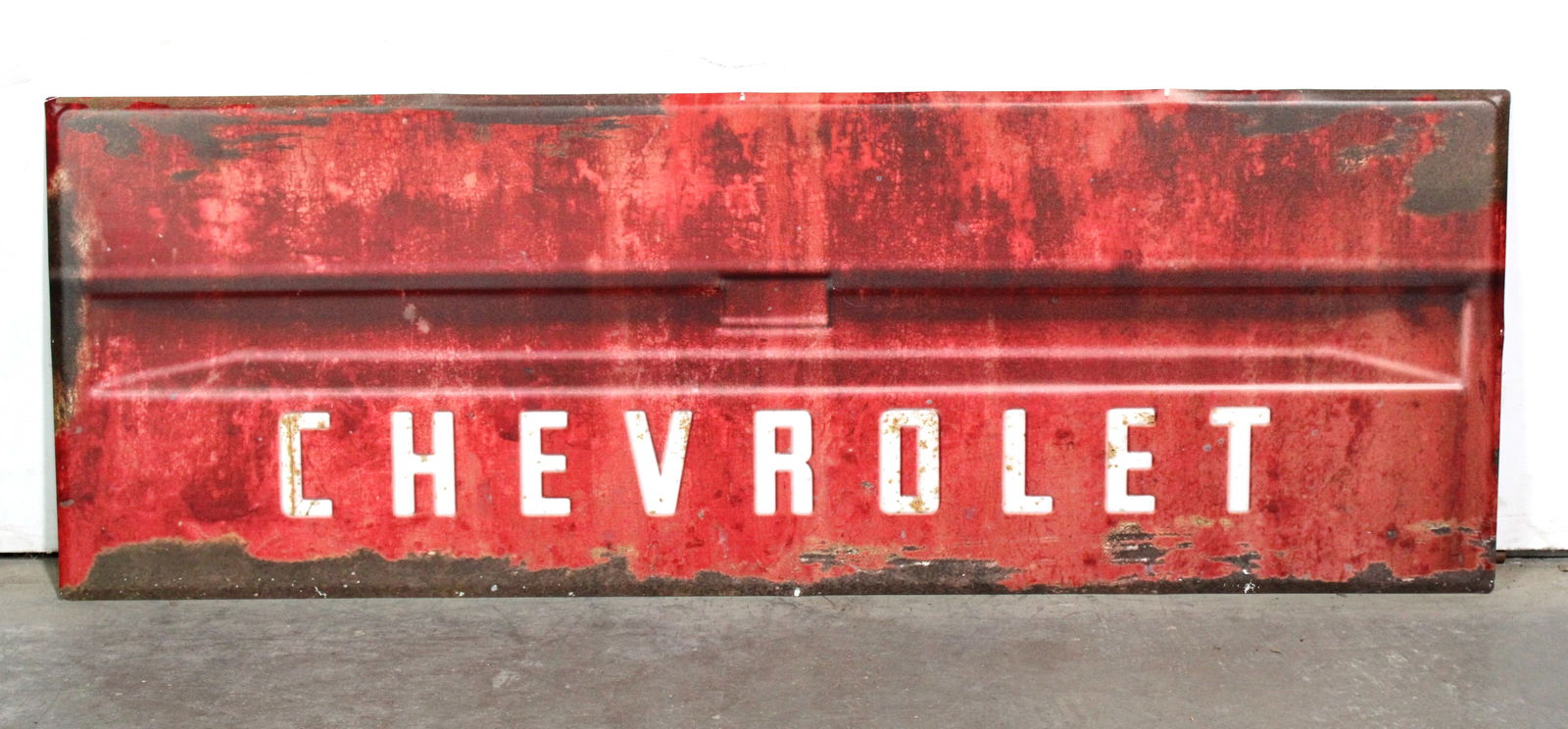 Chevrolet Tailgate Contemporary Sign: This item requires third-party shipping or pickup arrangements to be made. Dimensions: 16 x 46