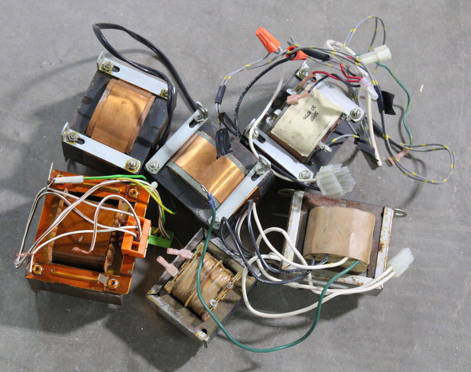 Arcade Monitor Transformers: Total of 6. In-house shipping available.