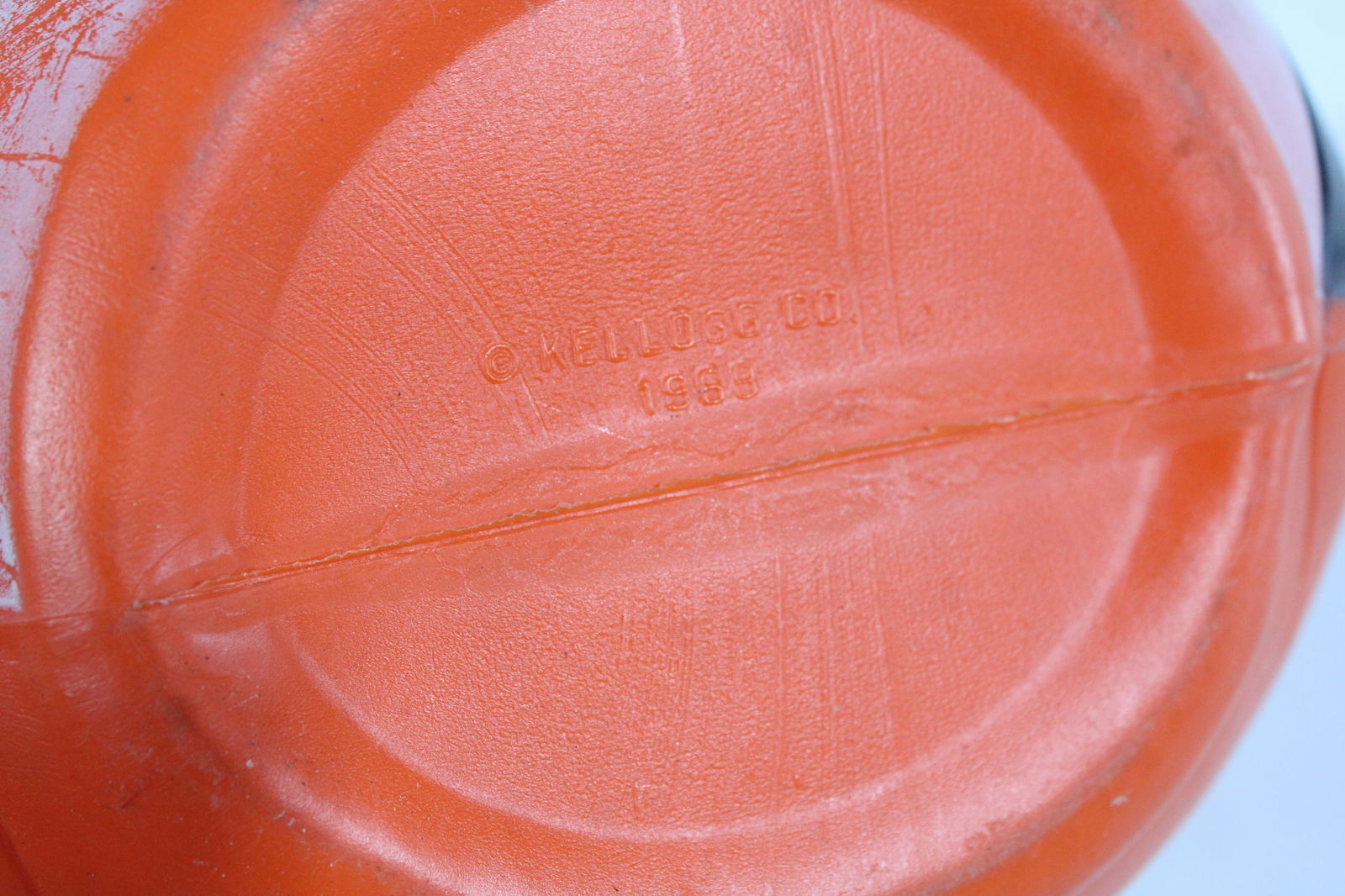 Kellogg's Tony the Tiger Cookie Jar, 1968 - 3