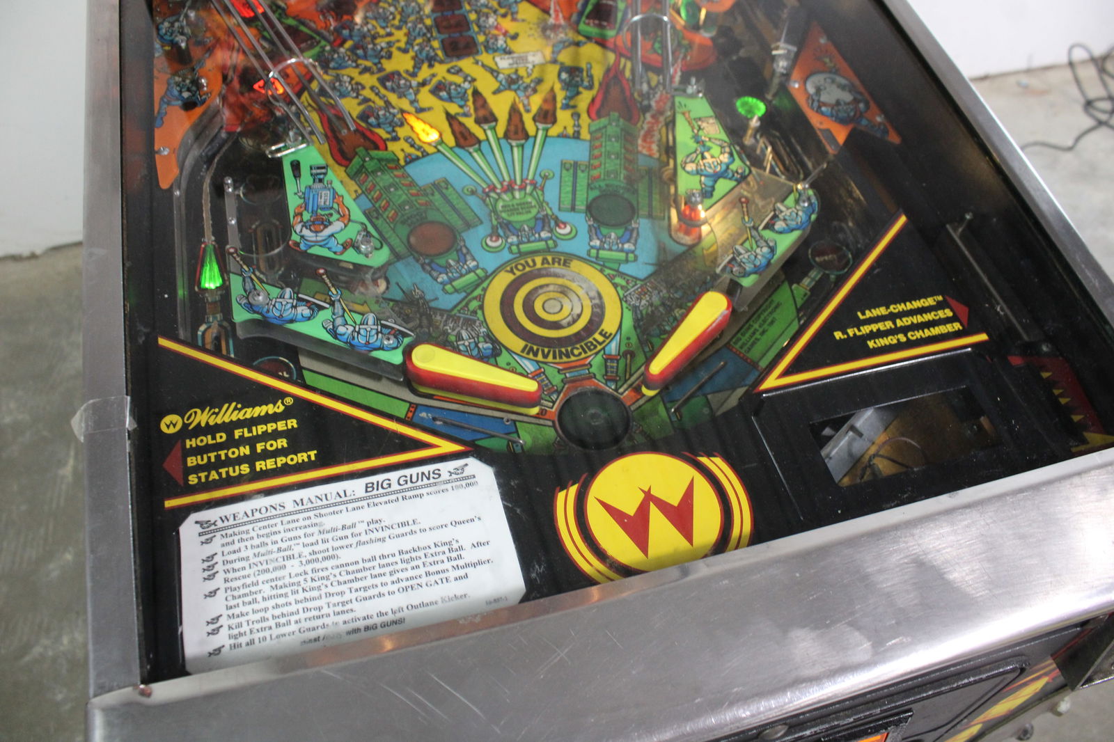 Williams Big Guns Pinball Machine - 4