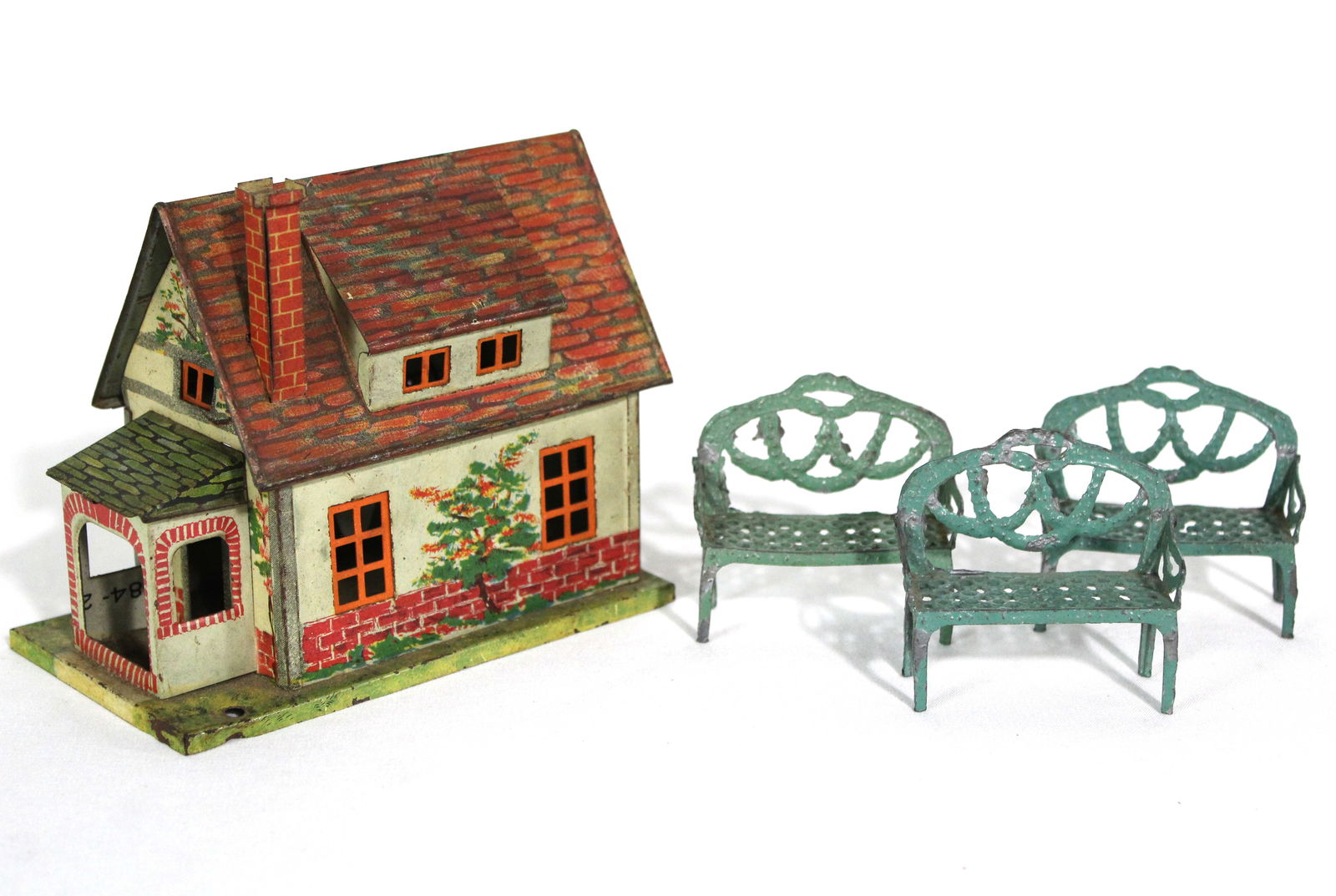 Lionel Tin Train House and Metal Benches: In-house shipping available.