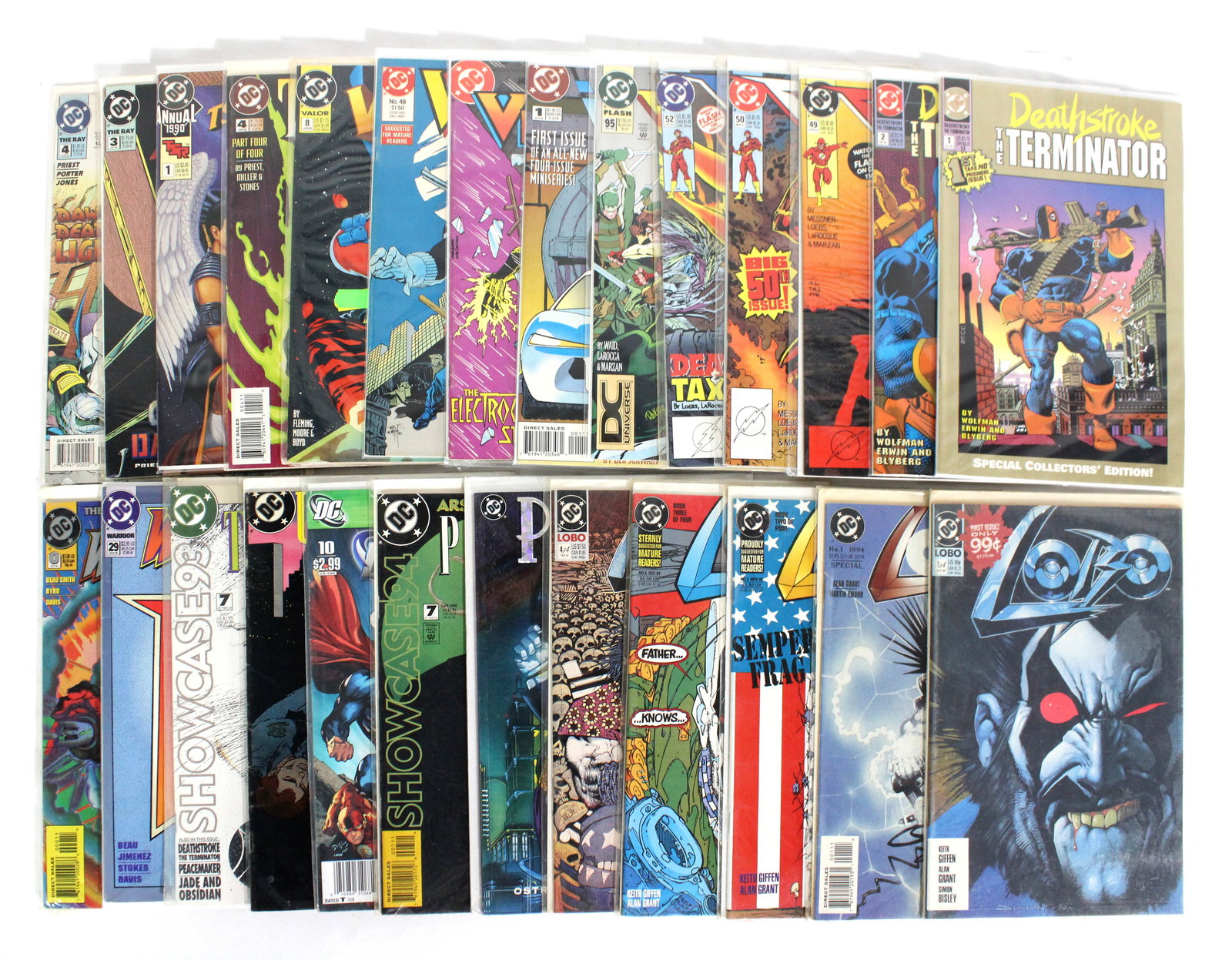 DC Comics Mix Lot 4, Incl. LOBO, Penguin and Deathstroke: Total of 26 Issues. Assorted issues. Bagged and Boarded. Varying conditions. In-house shipping available.