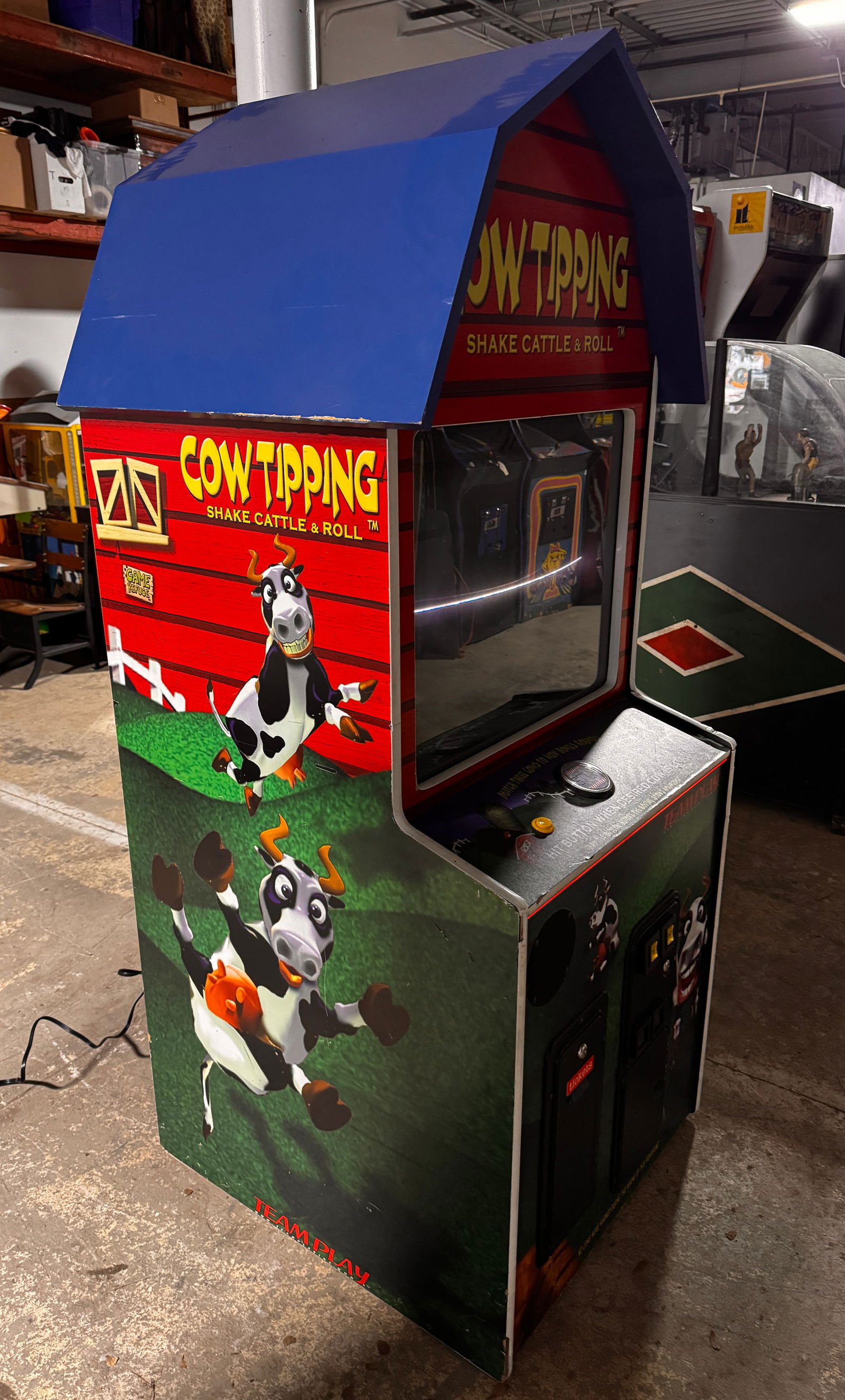 Team Play Cow Tipping Arcade Game - 3