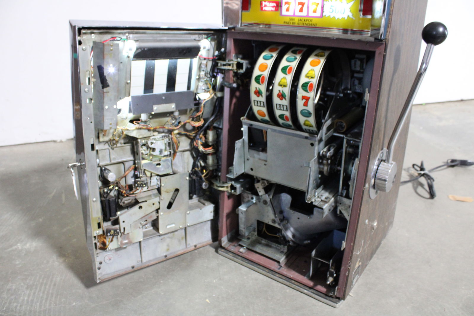 Bally EM Slot Machine, 1970s - 3