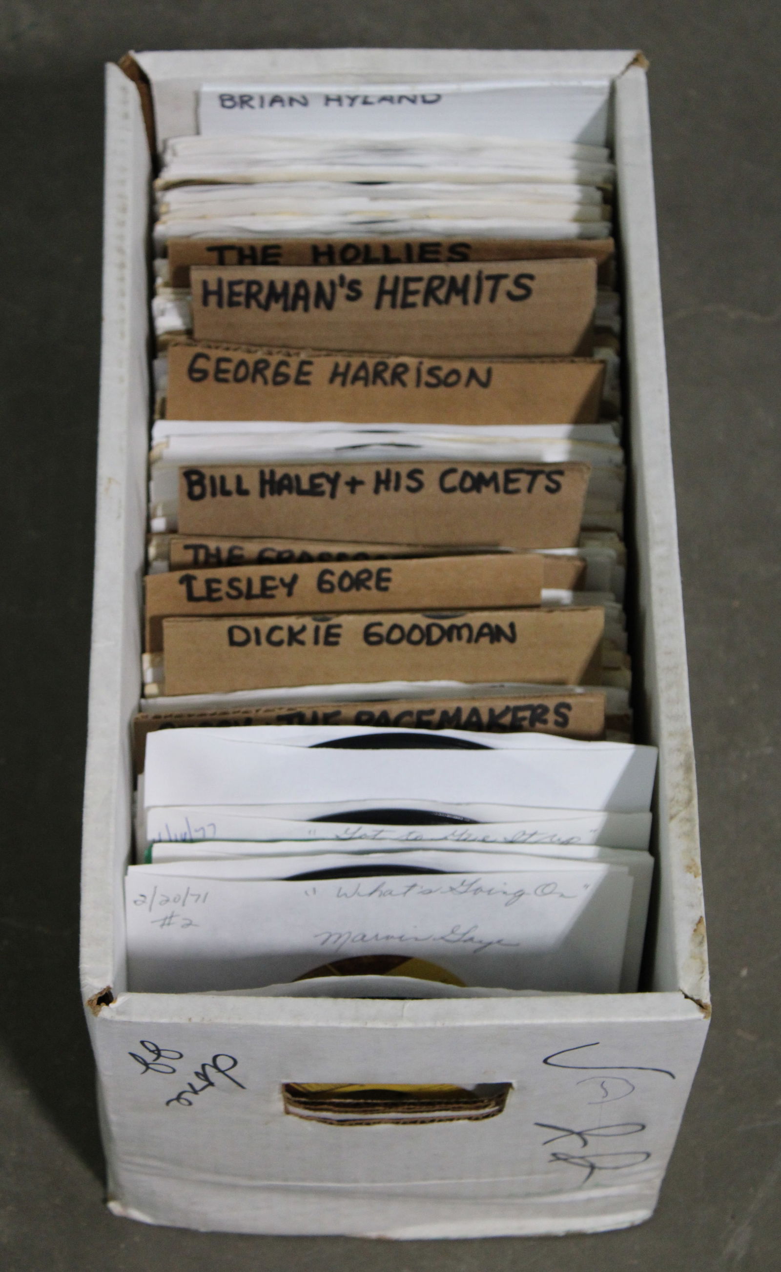 45rpm Records for Jukebox incl. Herman's Hermits, George Harrison and Marvin Gaye: In-house shipping available.