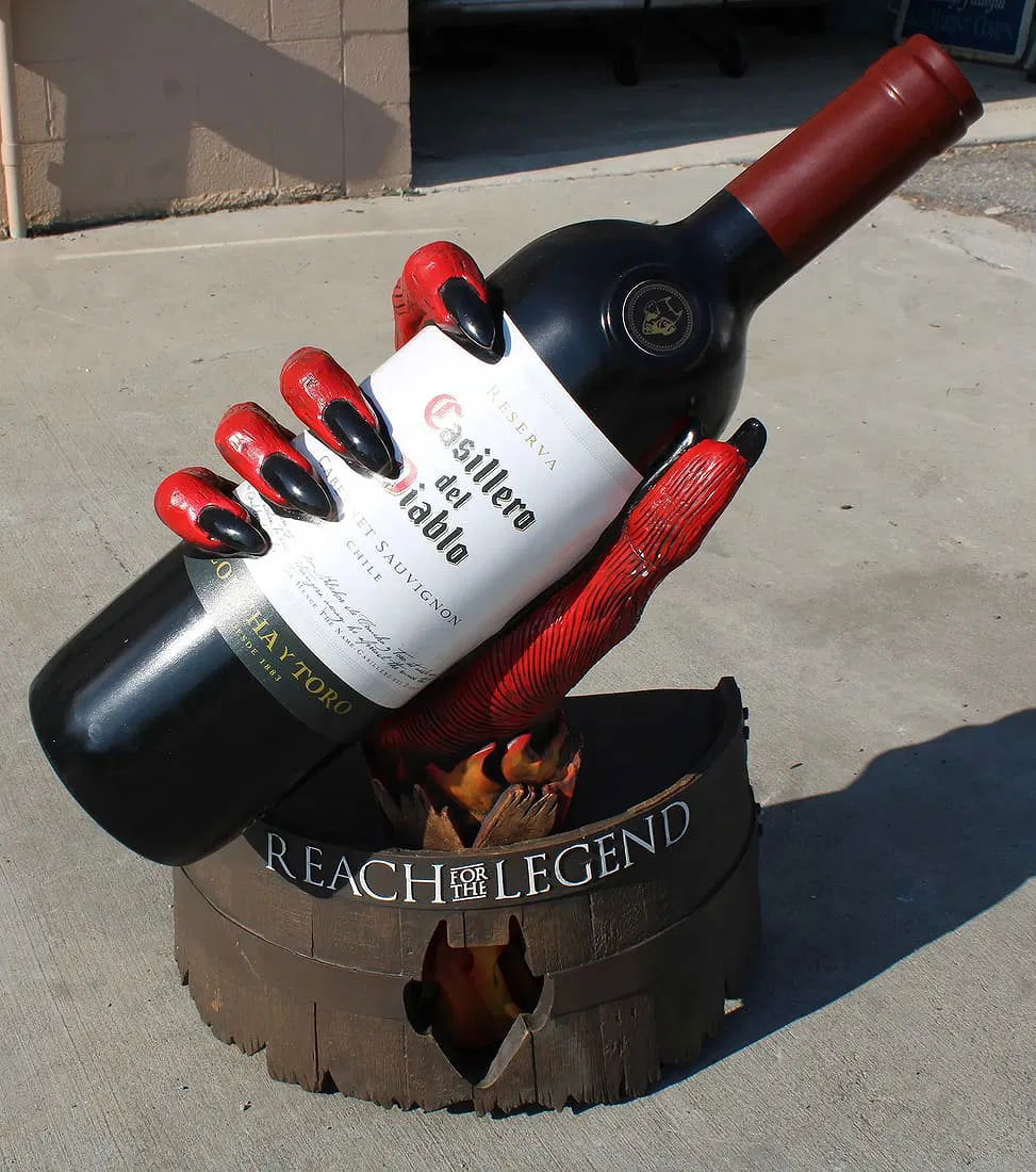 Large Casillero del Dialbo Wine Store Display: This item requires third-party shipping or pickup arrangements to be made. Dimensions: 37 x 36 x 15