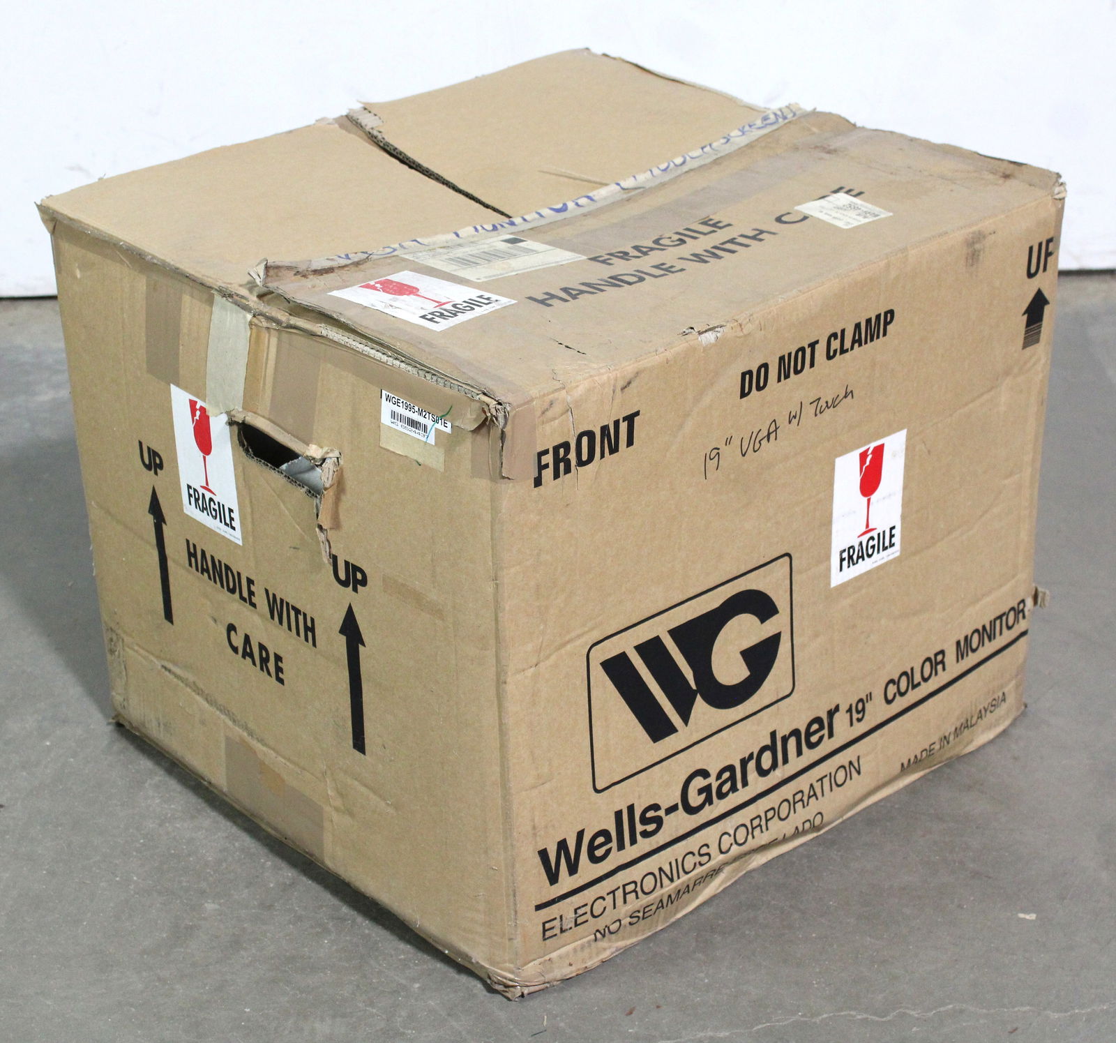 Wells Gardner 19" Color Monitor for Arcade: Untested. This item requires third-party shipping or pickup arrangements to be made.