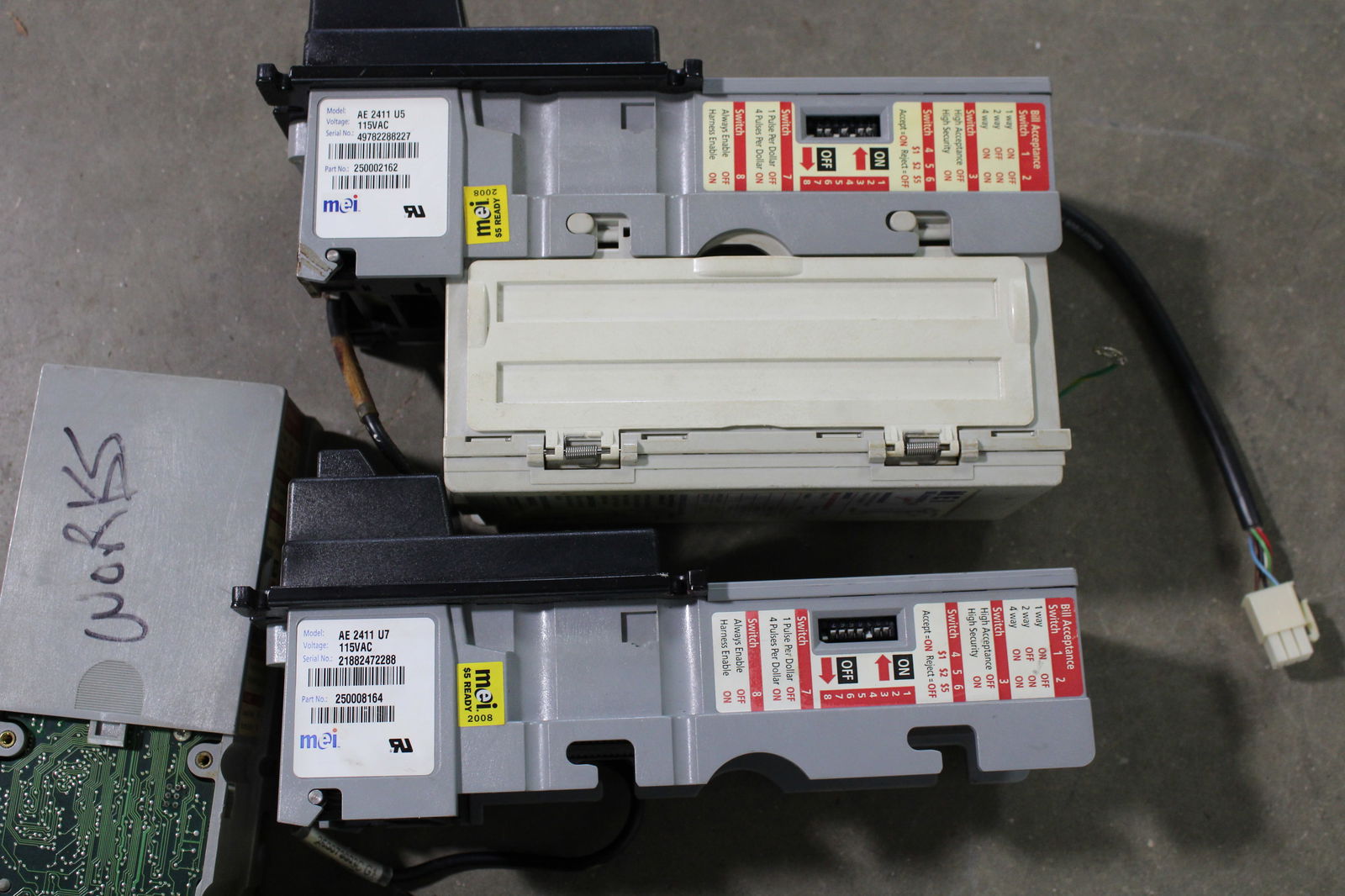 MEI Bill Acceptors, Lot 1 - 2