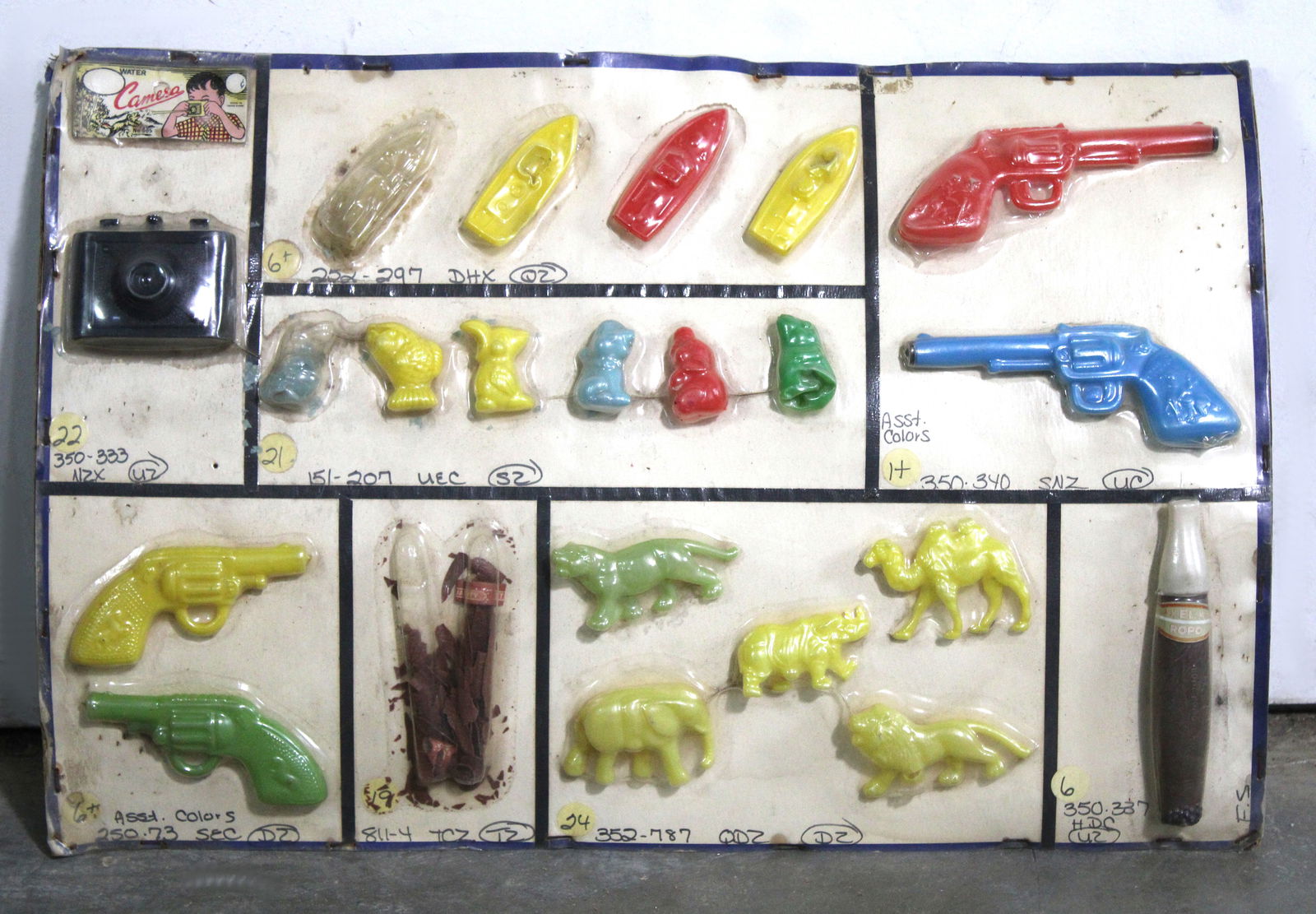 Vintage Carnival Toy Display: This item requires third-party shipping or pickup arrangements to be made.
