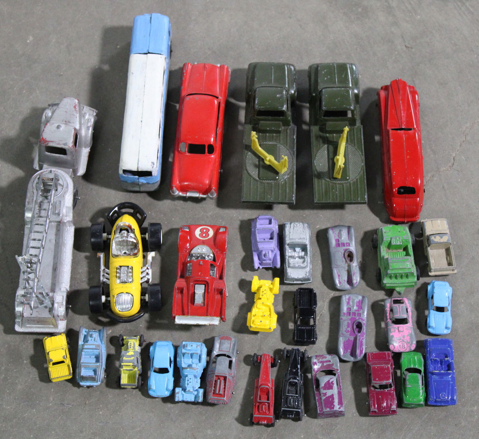 Tootsie Toys Die Cast Cars: In-house shipping available.