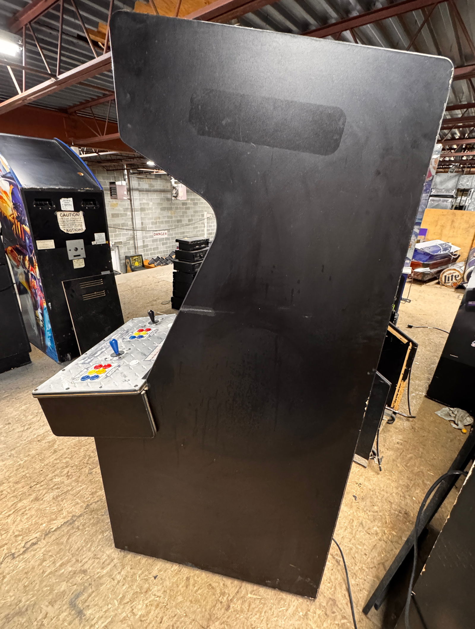 Capcom Marvel Vs. Capcom Arcade Game - 3