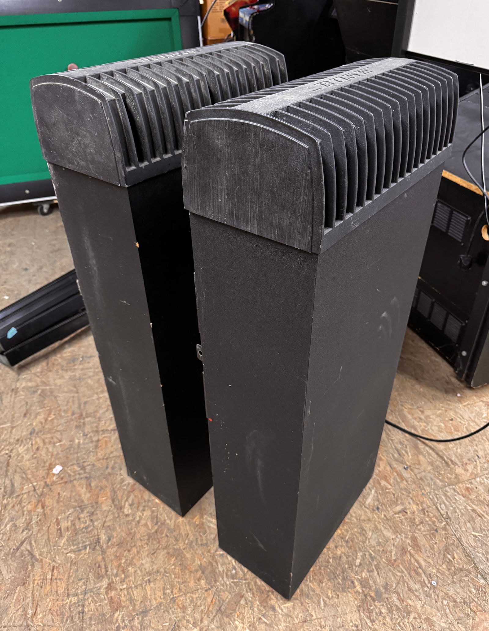 Pair of Bose Self Powered Subwoofers: Untested. ***This is a remote auction in Sewell, New Jersey. Pickup or third-party shipping is required on this item. A list of suggested shippers can be found in the terms of this auction and on our