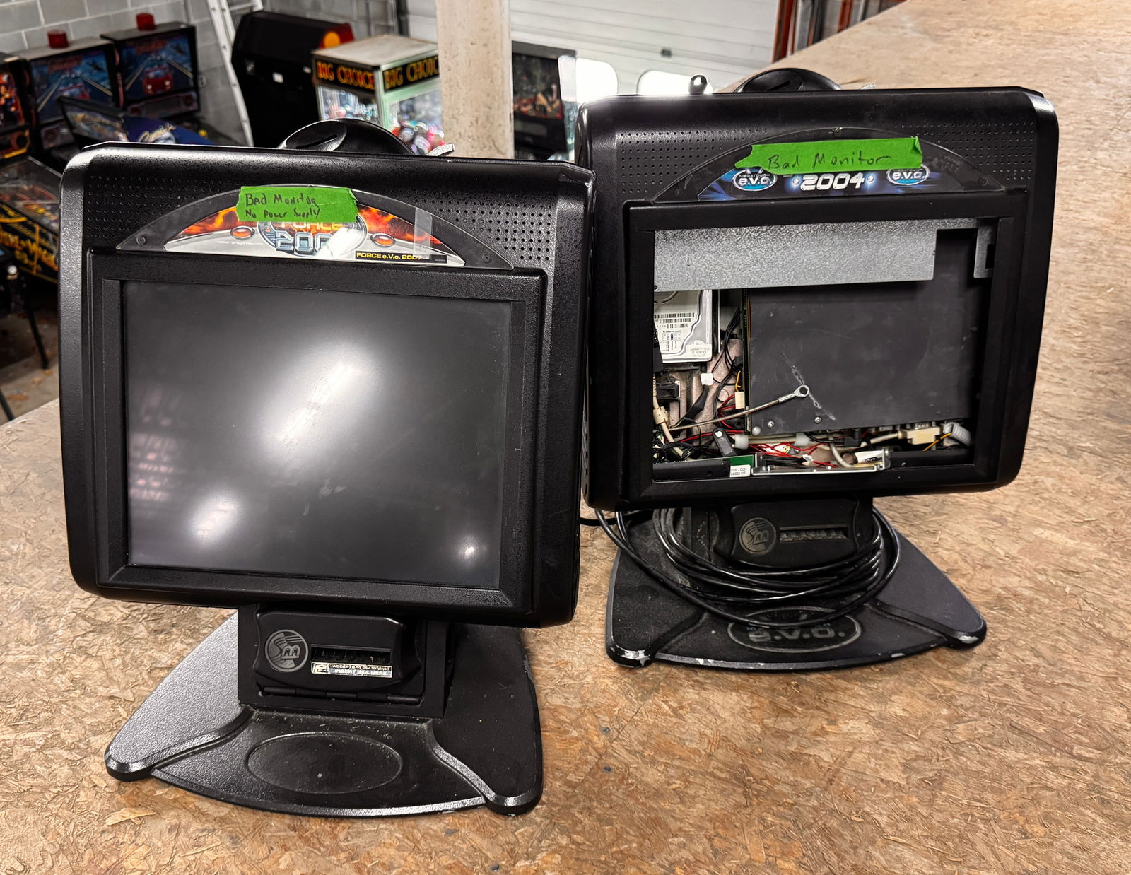 Pair of Megatouches for Parts: ***This is a remote auction in Sewell, New Jersey. Pickup or third-party shipping is required on this item. A list of suggested shippers can be found in the terms of this auction and on our website.