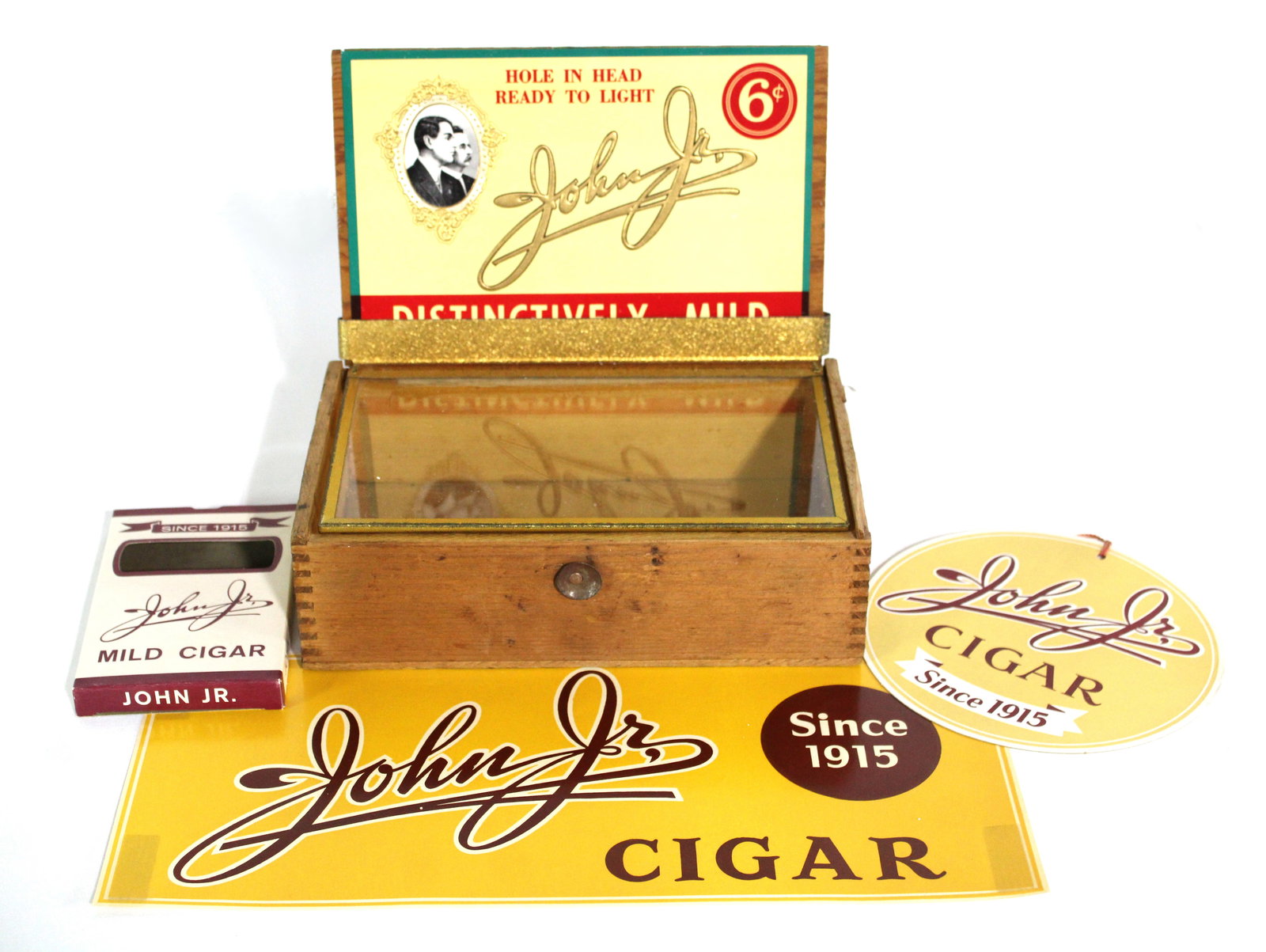 John Jr. Cigar Lot incl. Fan Pull and Display Box: In-house shipping available.