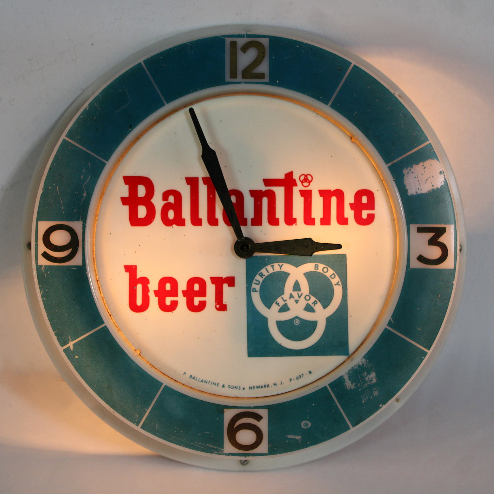 Ballantine Beer Clock: In-house shipping available. Dimensions: 12 x 12 x 4