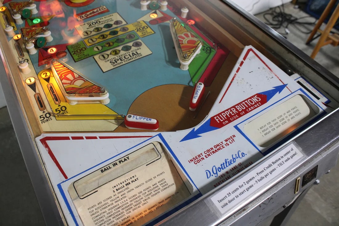 Gottlieb Four Square Pinball Machine - 5