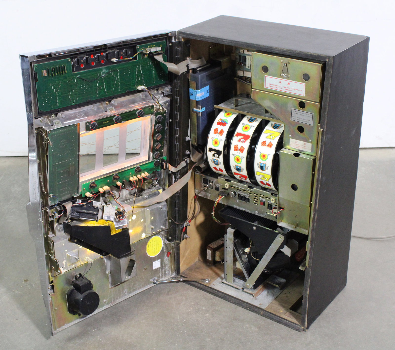 Takasay Electronic Slot Machine - 2