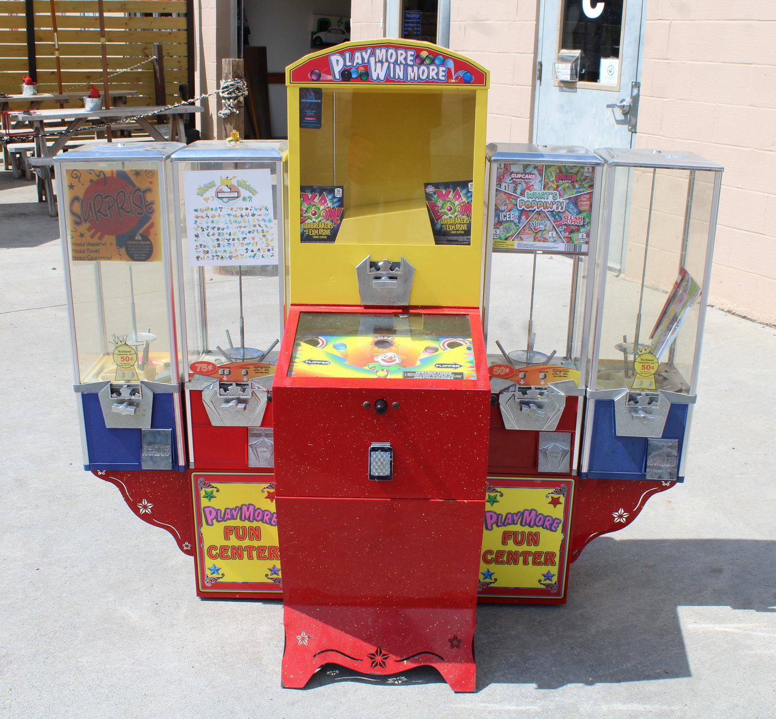Playmore Gumball / Prize Fun Center Coin Op Vendor: This item requires third-party shipping or pickup arrangements to be made. Dimensions: 57 x 60 x 38