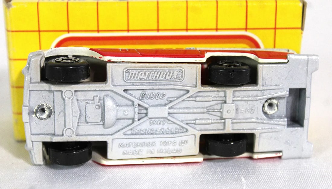 Matchbox Thunderbird Car - 3