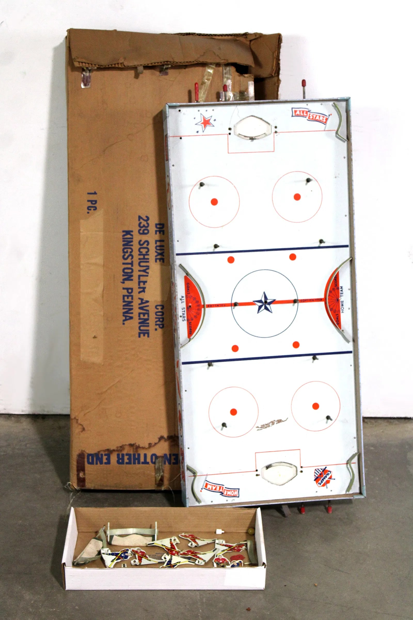 Deluxe All Star Hockey Masonite Tabletop Game with Box: This item requires third-party shipping or pickup arrangements to be made.
