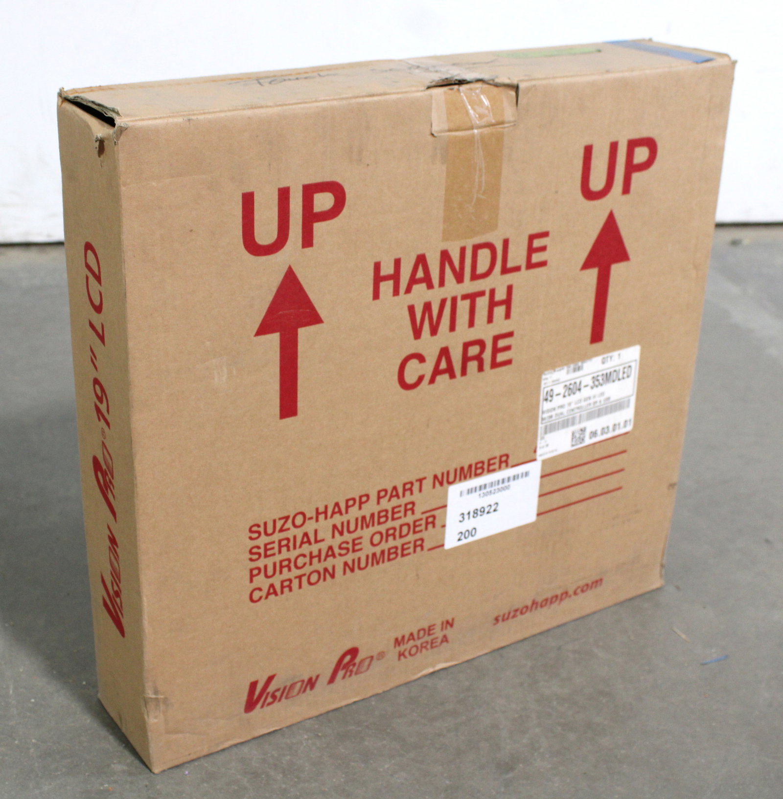 NIB Vision Pro 19" LCD Flat Screen Monitor: This item requires third-party shipping or pickup arrangements to be made.