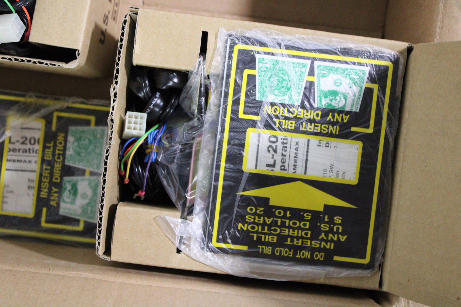 NOS Bill Acceptors BL-2001-US4 - 2