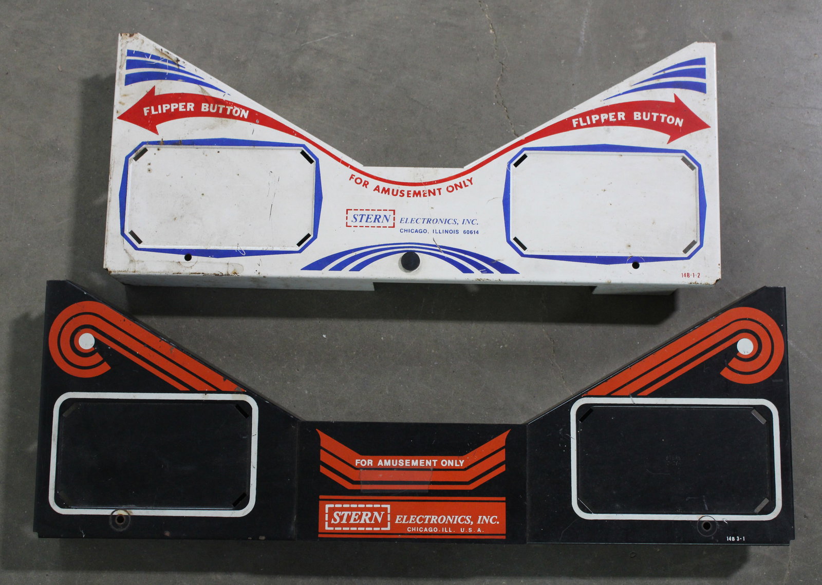 Pair of Stern Pinball Aprons: In-house shipping available.