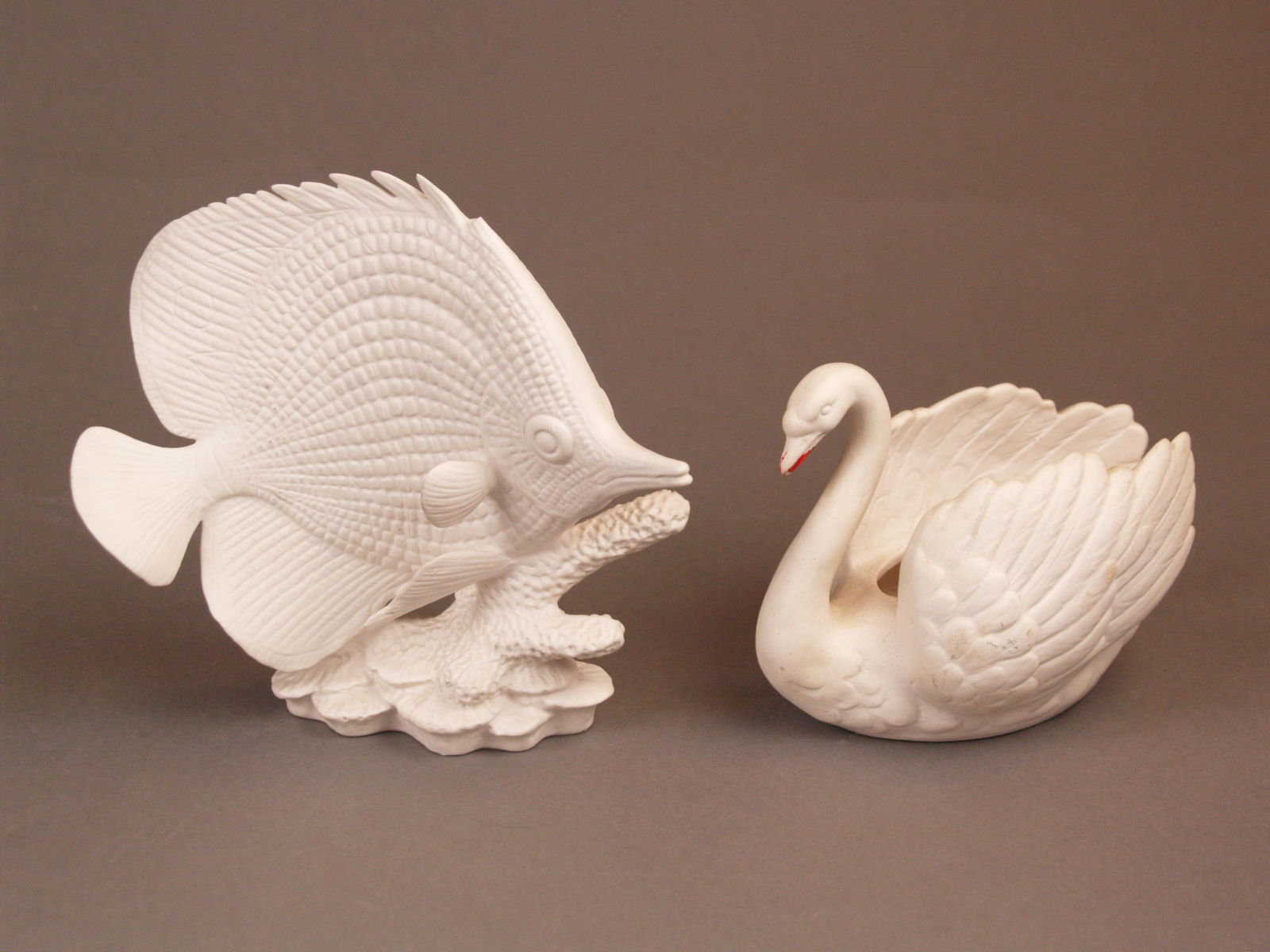 Zwei Goebel-Figuren - blaue Manufakturmarken, (1 of 10)