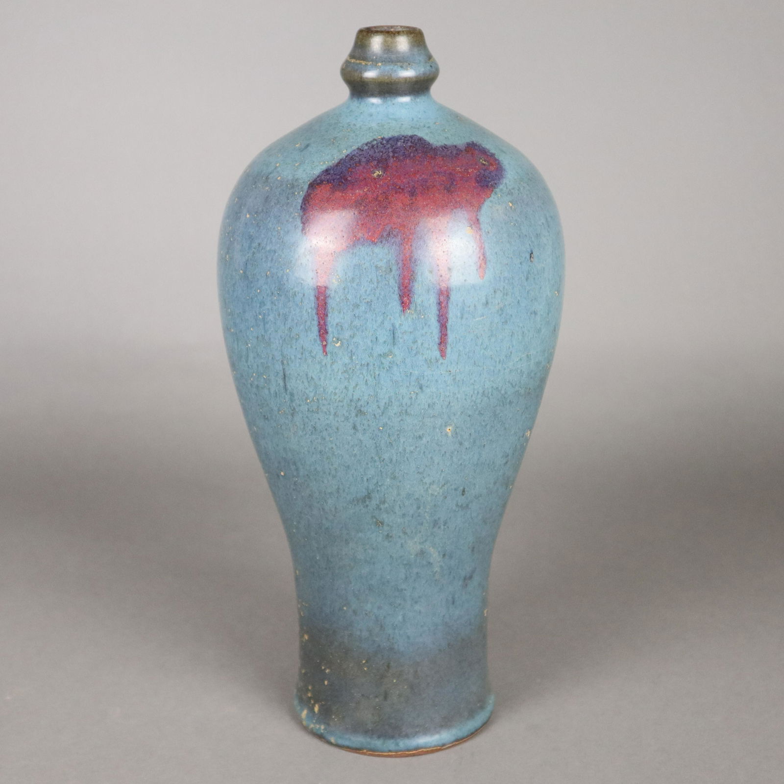 Jun-Vase - China. Steinzeug. Meiping-Form, hellblaue (1 of 7)