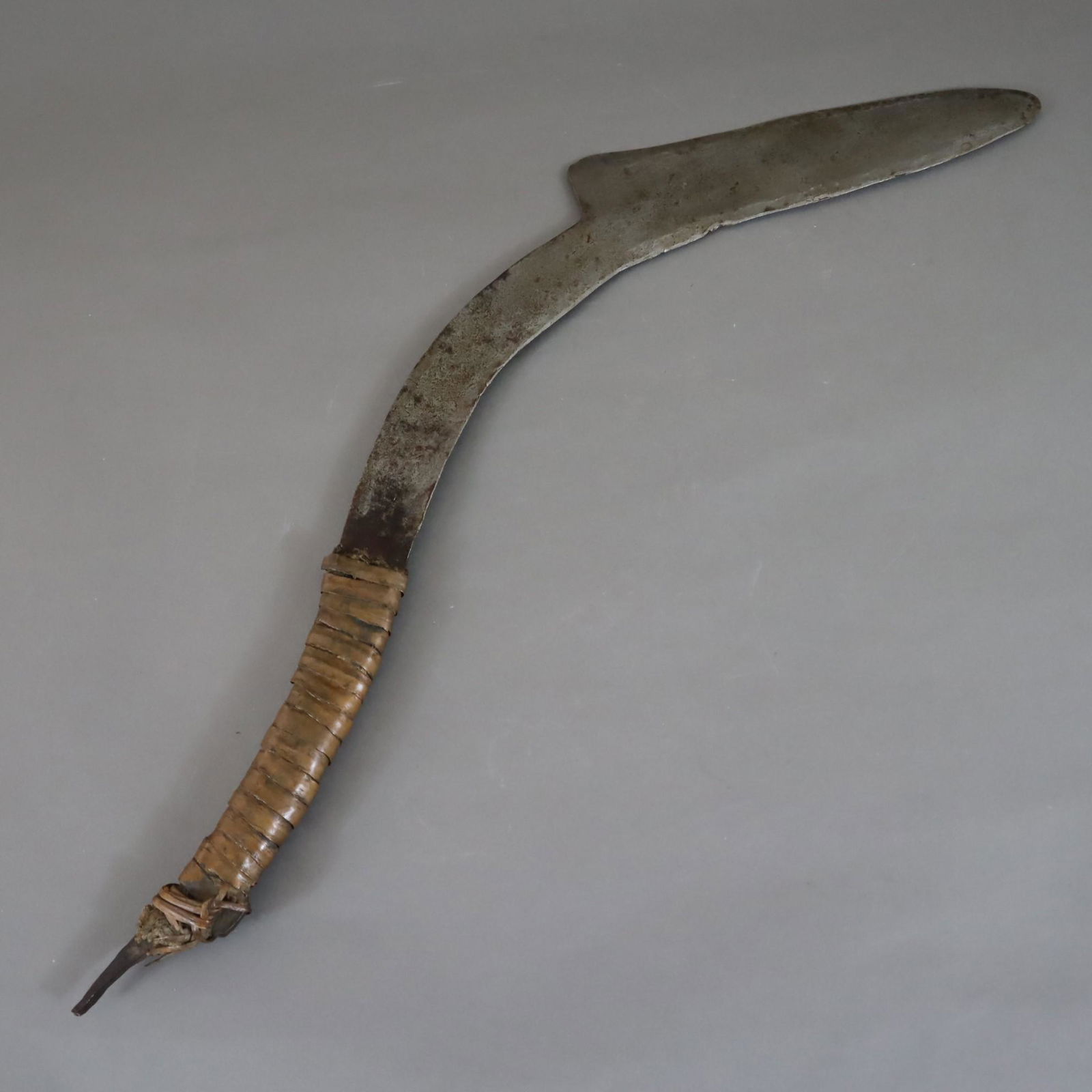 Zentralafrikanische Sichelwaffe (1 of 6)