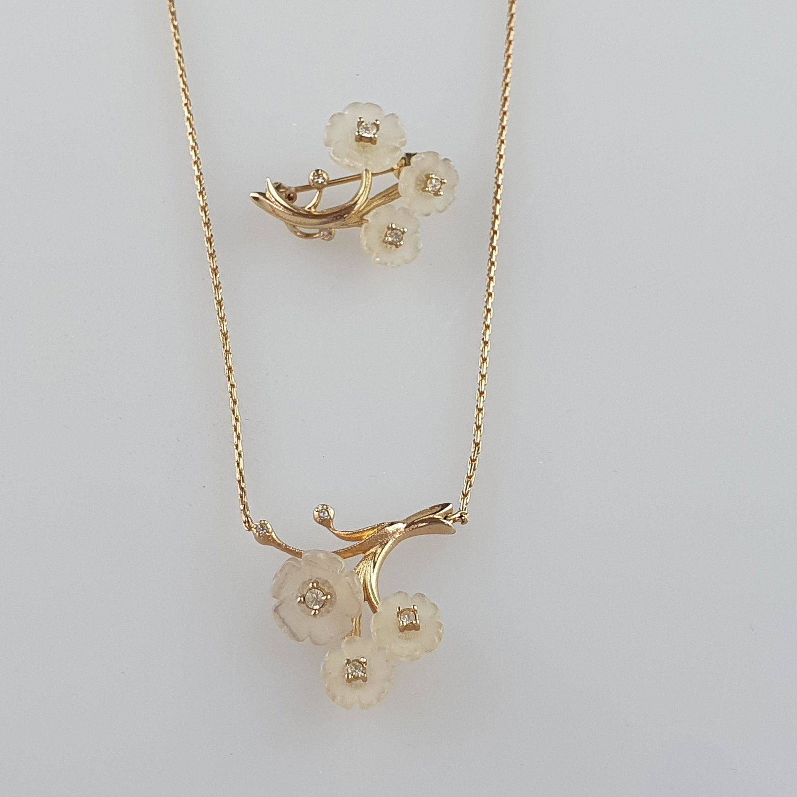 Florales Vintage-Set aus Collier und Brosche - Henkel & Grosse (Pforzheim), vergoldetes Metall, (1 of 4)