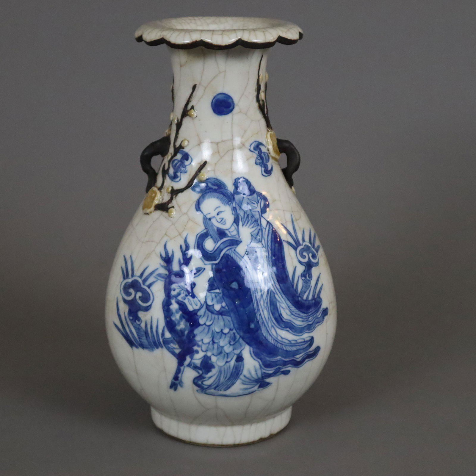 Porzellanvase mit "Ge" Glasur - China, späte Qing-Dynastie, vom Typ „yuhuchun“, (1 of 10)