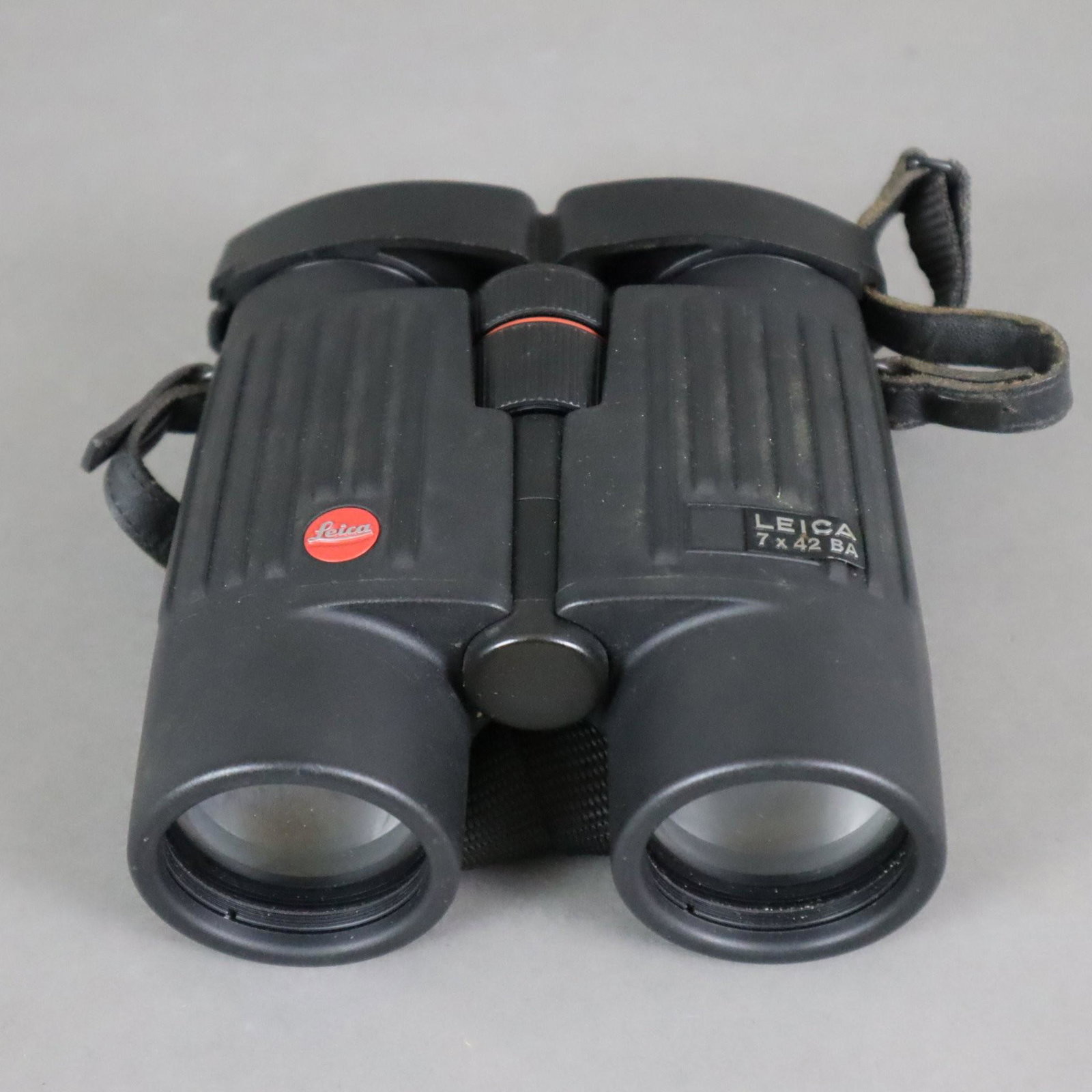 Leica Fernglas - 7x42 BA, Seriennummer 42144, guter Zustand, aus Raucherhaushalt: Leica Fernglas - 7x42 BA, Seriennummer 42144, guter Zustand, aus Raucherhaushalt